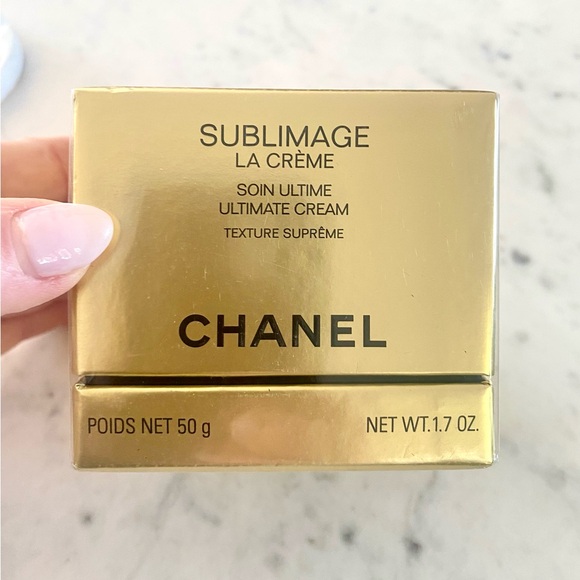 CHANEL Other - CHANEL SUBLIMAGE LA CRÈME
NWT